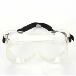 HAPPYSHOPPING Des Lunettes De Protection De Securite Avec Quatre Valves Respiratoires Et Des Lunettes De Sangle D'usure Reglables Empechent Les Eclaboussures De Salive Lunettes Anti-buee Antisable Pour Les Sports De Plein Air Cyclisme, Modele: Transparent 447
