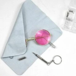ALMI 25 Paires Plaquettes De Nez Lunettes, Tampon De Nez En Silicone Nose Pads Antidérapant Nez Pad Visser, Kit De Réparation De Lunettes Avec Vis Tournevis Pincettes Chiffon De Nettoyage, Transparent -Promos Protection des yeux : lunettes et masque Magasin 54025171 4