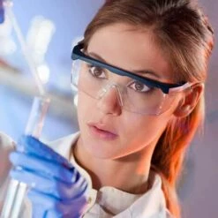 ABCRITAL Lot De 3 Paires De Lunettes De Protection Anti-Buée De Qualité Supérieure - Lunettes De Sécurité Anti-Gouttes - Protection Des Yeux Parfaite Pour Le Lieu De Travail -Promos Protection des yeux : lunettes et masque Magasin 58344858 4