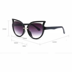 BAICCCF Vintage Trendy Style Kids Cat Eye Sunglasses,Lovely Carton Frame Eyewer For Childrens＆Teens -Promos Protection des yeux : lunettes et masque Magasin 61236764 3