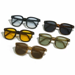 BENOBBY KIDS Lunettes De Soleil Homme Polarisées Lunettes Mode Vintage Lunette De Soleil Carrées Classiques Lunette De Ski Protection ，Lunettes De Soleil Polarisées Hommes Femmes Cadre TR90 Léger Conduite Cyclisme Course à Pied Pêche Lunettes Cadre Incassable Lunettes -Promos Protection des yeux : lunettes et masque Magasin 64413158 5