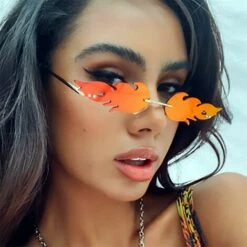 BAICCCF Lunettes De Protection Lunettes De Soleil Flamme Mignonnes Pour Femmes Lunettes De Soleil Vintage Des Années 90 à La Mode Lunettes De Soleil Drôles En Forme De Nuage -Promos Protection des yeux : lunettes et masque Magasin 65748538 3