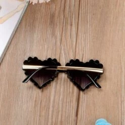ILOVEMILAN Enfants Fille Lunettes De Soleil En Forme De Coeur Anti-uv Vintage Bébé Fête Plage Photographie Lunettes (noir) -Promos Protection des yeux : lunettes et masque Magasin 65885522 3