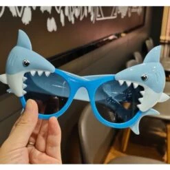 LUCKY-88 Lunettes De Grand Requin Lunettes De Dessin Animé Accessoires De Fête Lunettes De Déguisement D'anniversaire 7 LUCKY-88 Lunettes De Grand Requin Lunettes De Dessin Animé Accessoires De Fête Lunettes De Déguisement D'anniversaire -Promos Protection des yeux : lunettes et masque Magasin 66097368 4