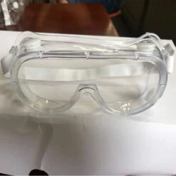 YOOUYIDA Lunette De Protection Travail Parfaitement Ajustées | Lunettes De Protection Anti-poussière Avec Ajustement Universel | Surlunettes De Protection | Oculaire Résistant Aux Rayures, Antibuée